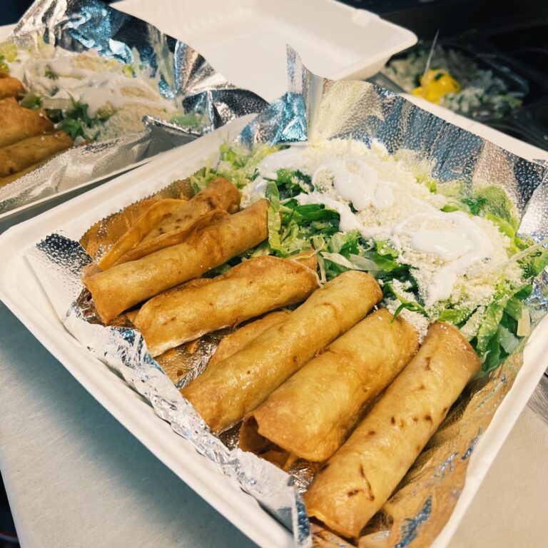 328154538 496392899363487 2627386043305440861 n 768x768