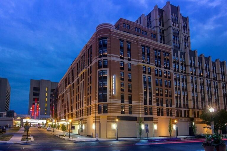 cambria hotel suites 768x512