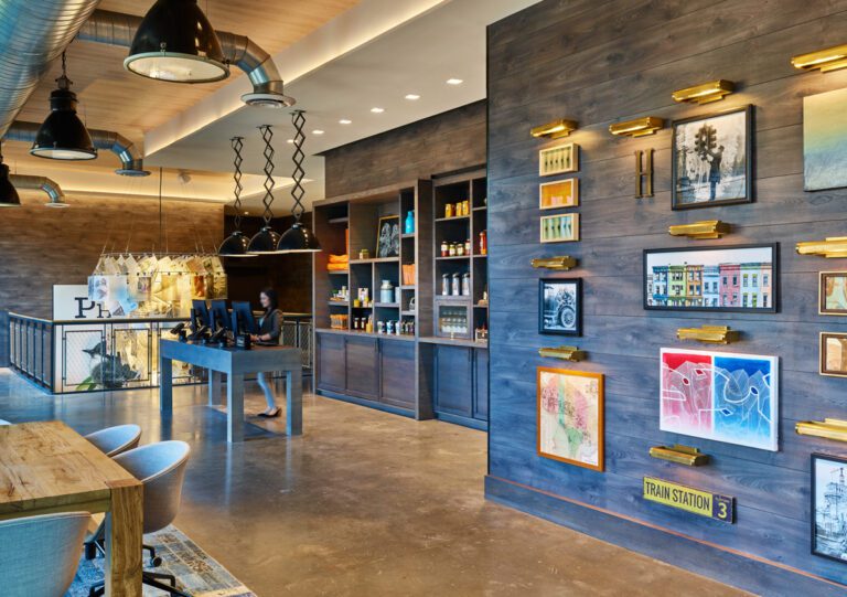 canopybethesda frontdesk1 14301.V2WEB 768x541