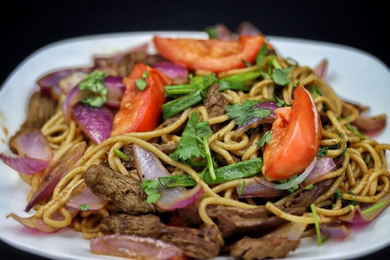 Foto Germantown Tallarin Saltado 1024x683 1 1 768x512