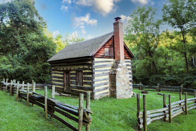 OakleyCabin2020 1200 768x512