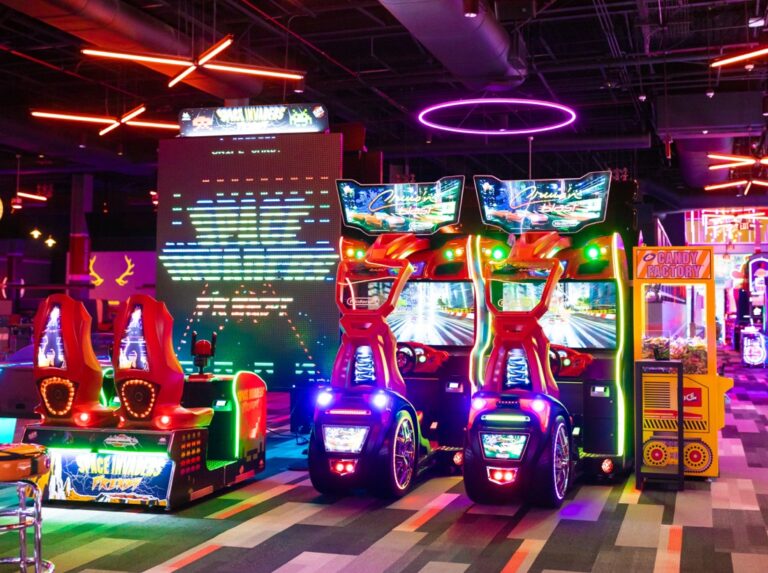 The Collection Riverpark Bowlero Gallery 001 768x573