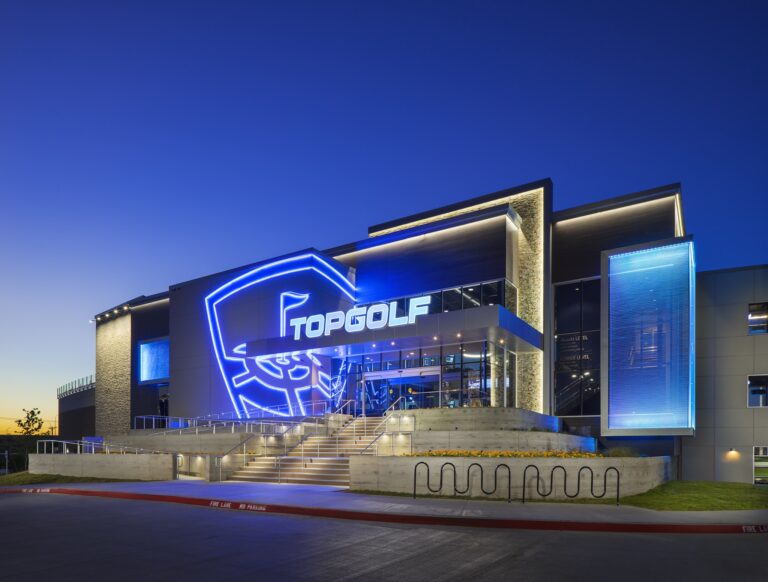 Topgolf 768x582