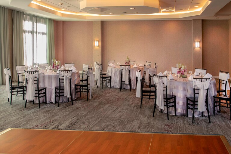 wascg ballroom 0077 hor clsc