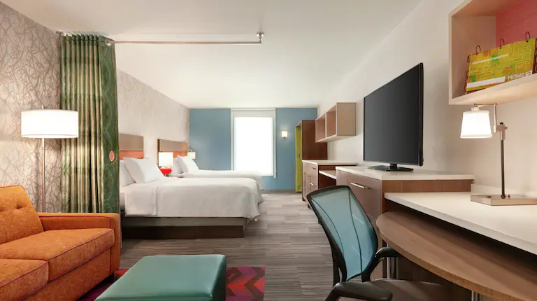 dcaht 2 q studio suite 01